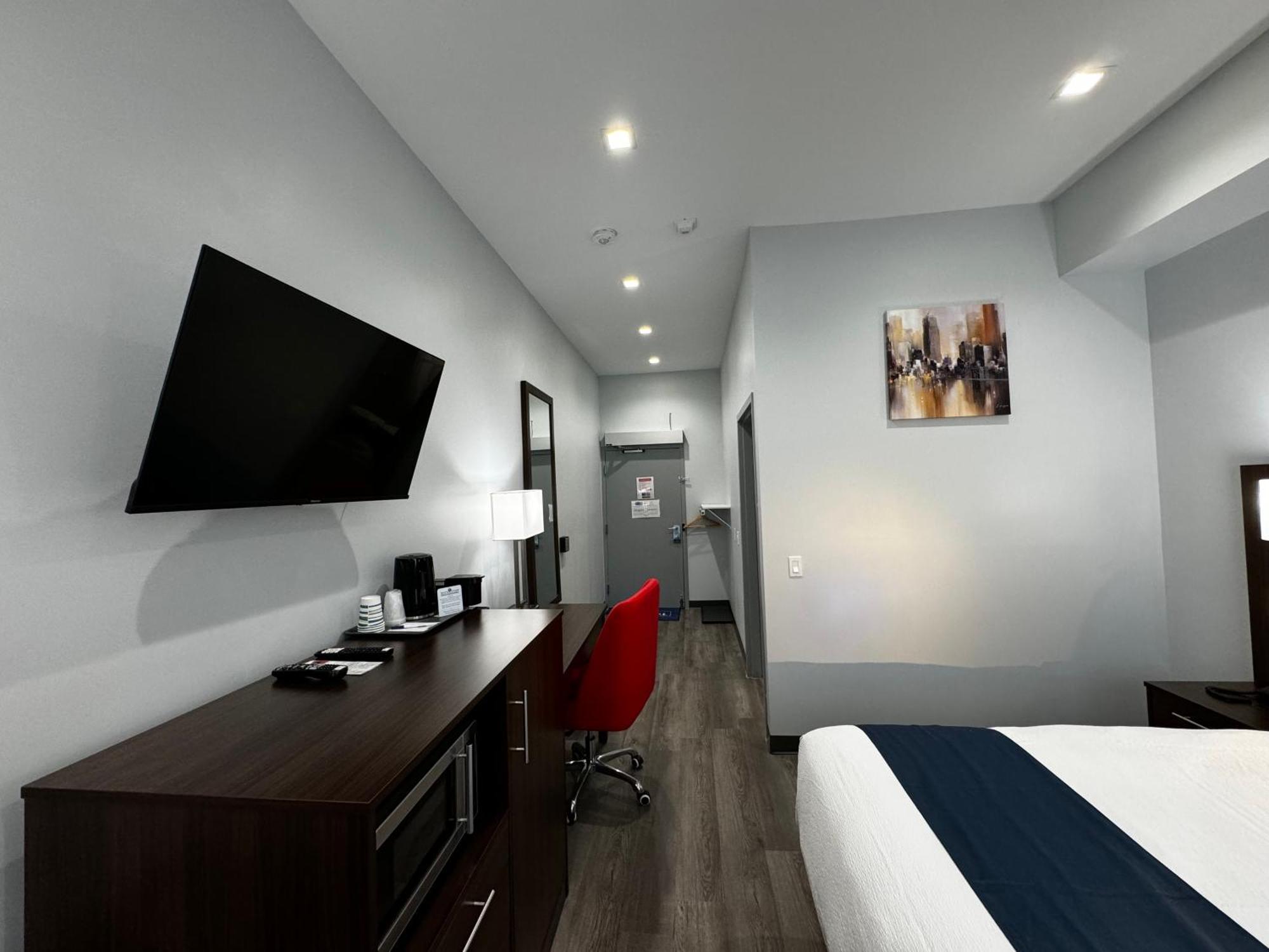 Travelodge By Wyndham Cochrane מראה חיצוני תמונה